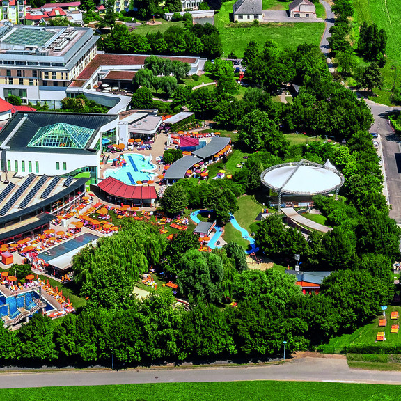 Sonnentherme_Panorama_2023.jpg 