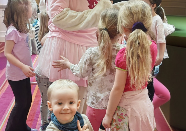 Lorenz Schneider Lorenz Schneider